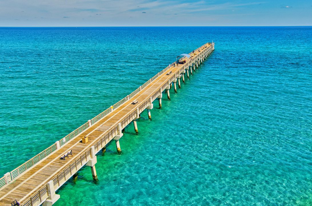 For Rent: $2,500 (1 beds, 1 baths, 252 Square Feet)