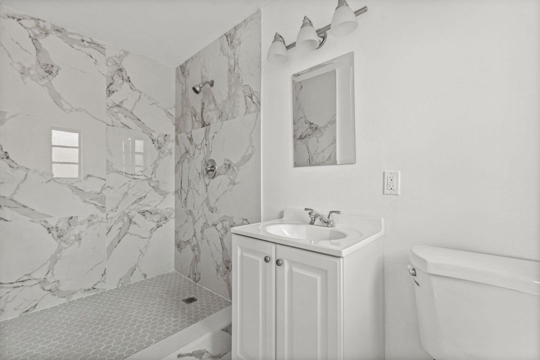 For Rent: $3,200 (4 beds, 2 baths, 1175 Square Feet)