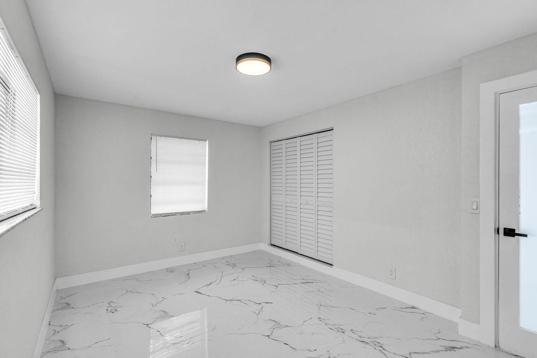 For Sale: $529,900 (3 beds, 2 baths, 1400 Square Feet)