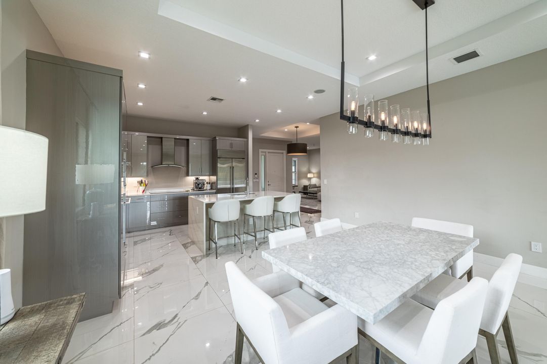 For Rent: $14,000 (4 beds, 3 baths, 3260 Square Feet)