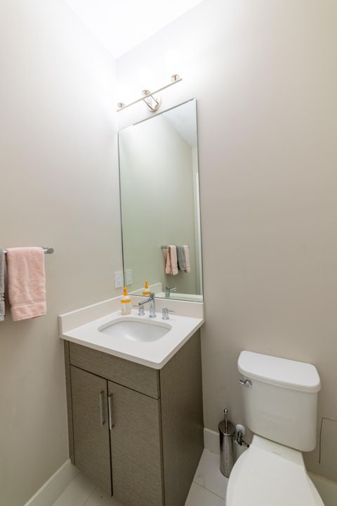 For Rent: $14,000 (4 beds, 3 baths, 3260 Square Feet)