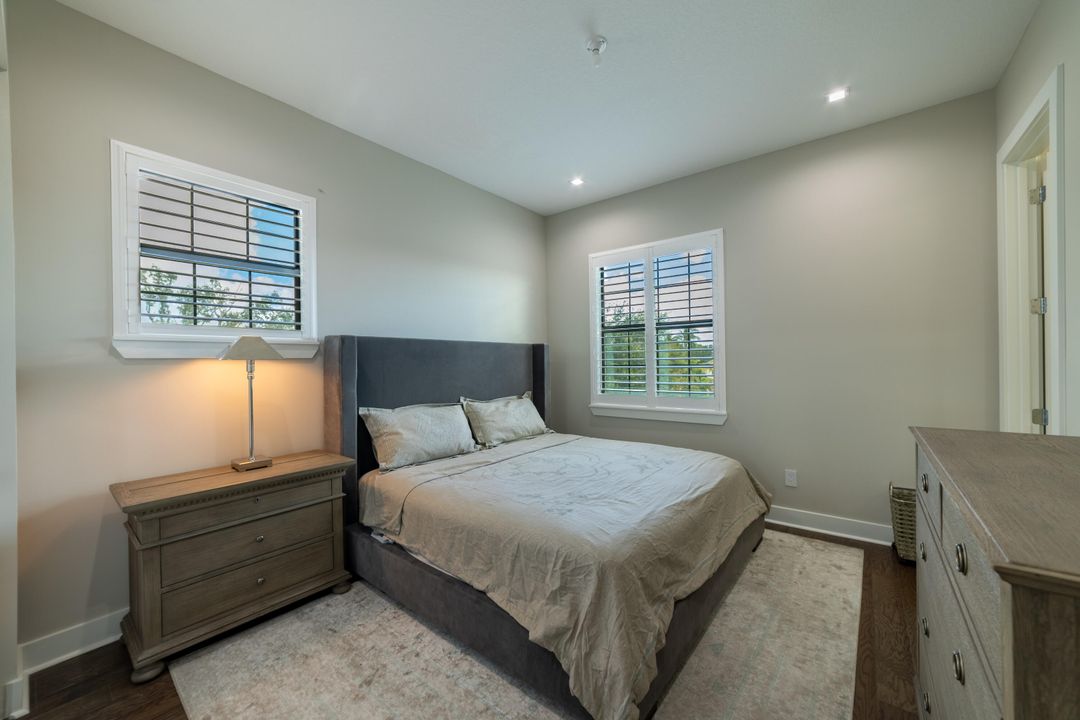 For Rent: $14,000 (4 beds, 3 baths, 3260 Square Feet)