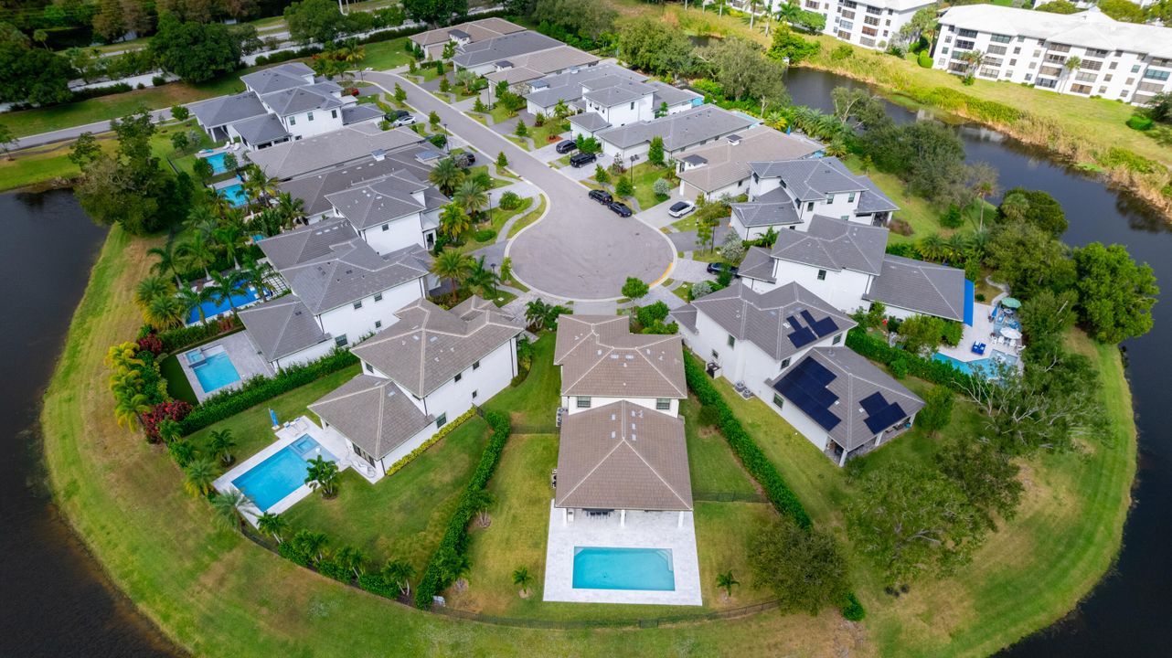 For Rent: $14,000 (4 beds, 3 baths, 3260 Square Feet)