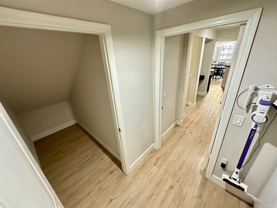 For Rent: $3,550 (3 beds, 2 baths, 1636 Square Feet)