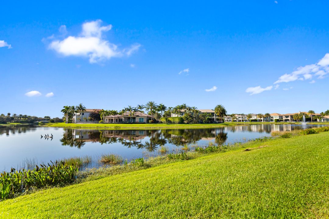 На продажу: $1,950,000 (4 спален, 5 ванн, 3932 Квадратных фут)