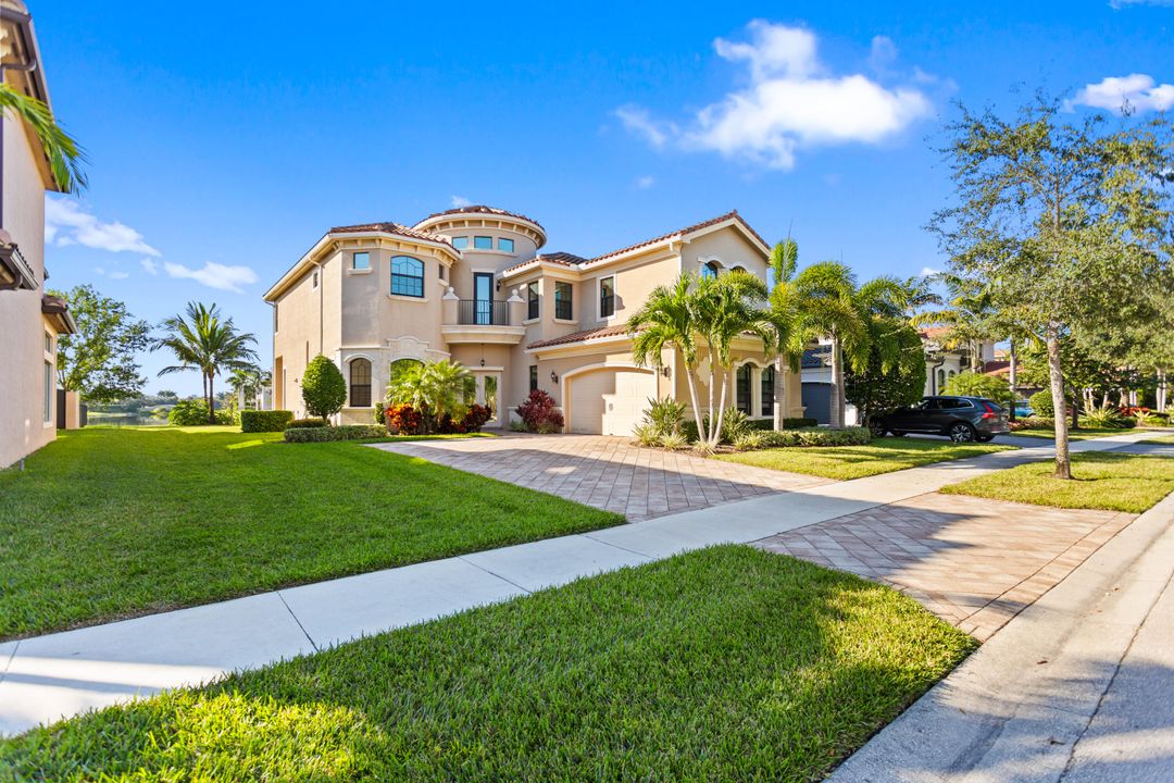 На продажу: $1,950,000 (4 спален, 5 ванн, 3932 Квадратных фут)