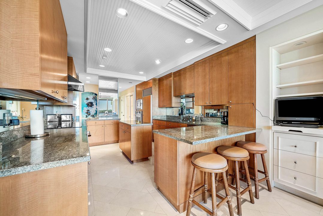 待售: $2,395,000 (3 贝兹, 4 浴室, 2762 平方英尺)