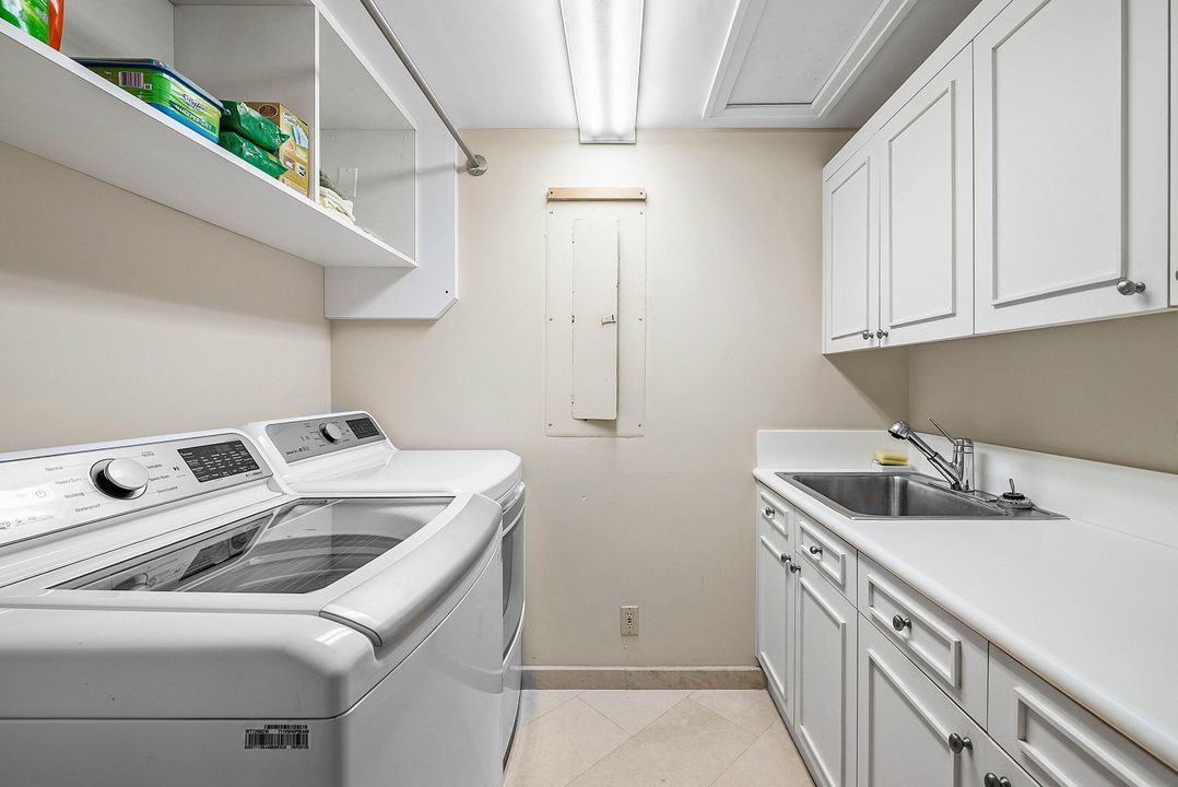 待售: $2,395,000 (3 贝兹, 4 浴室, 2762 平方英尺)