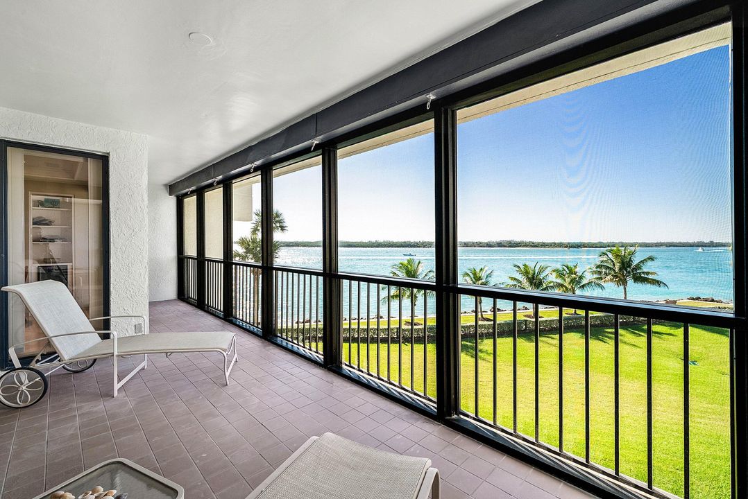 待售: $2,395,000 (3 贝兹, 4 浴室, 2762 平方英尺)