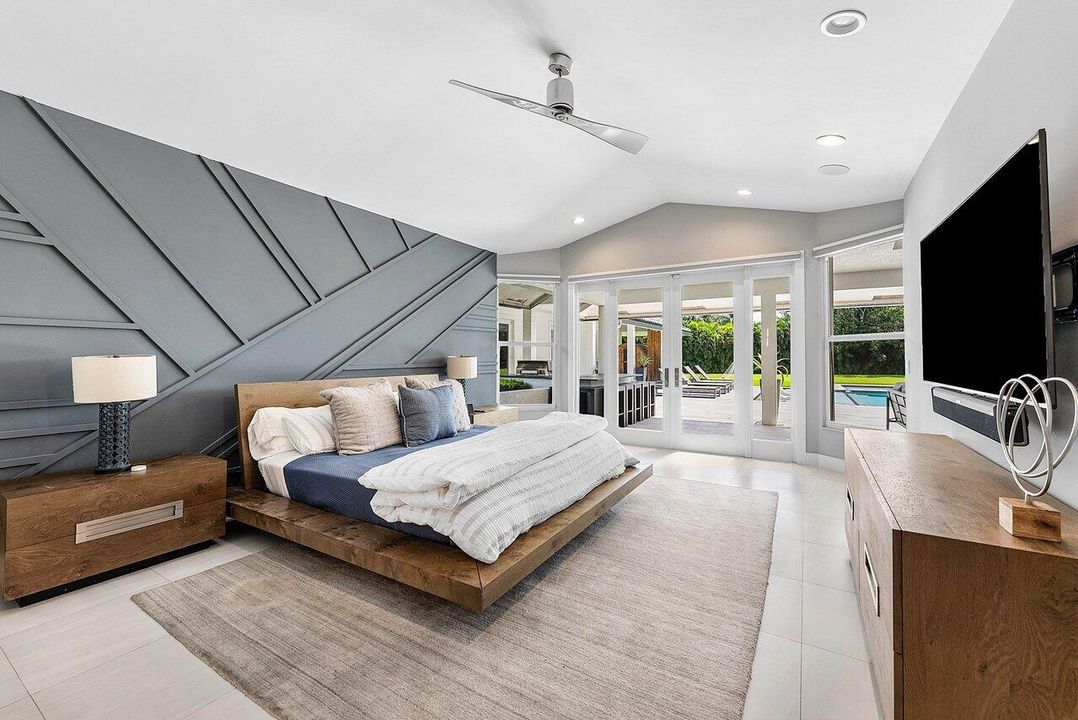 В аренду: $45,000 (7 спален, 6 ванн, 7052 Квадратных фут)