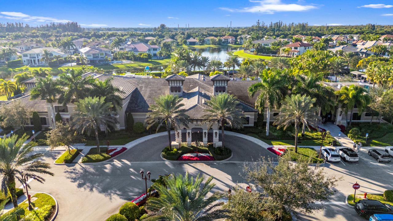 На продажу: $1,950,000 (4 спален, 5 ванн, 3932 Квадратных фут)