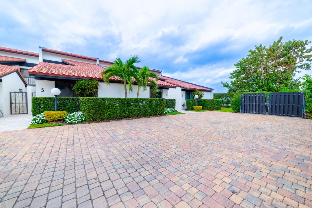 For Rent: $8,000 (2 beds, 2 baths, 1478 Square Feet)