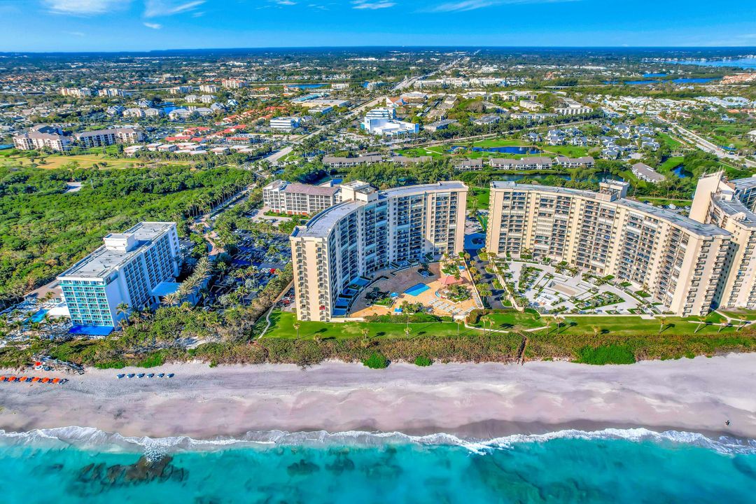 待售: $729,000 (2 贝兹, 2 浴室, 1270 平方英尺)