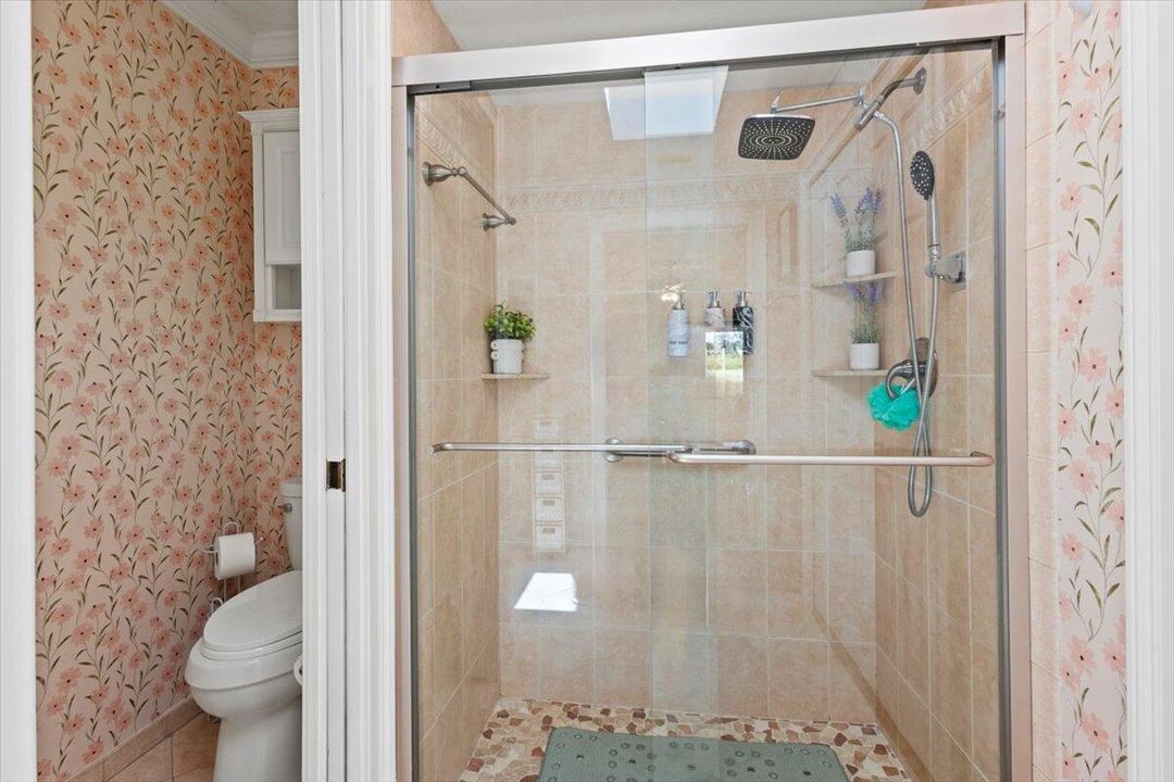 待售: $439,888 (3 贝兹, 2 浴室, 1984 平方英尺)