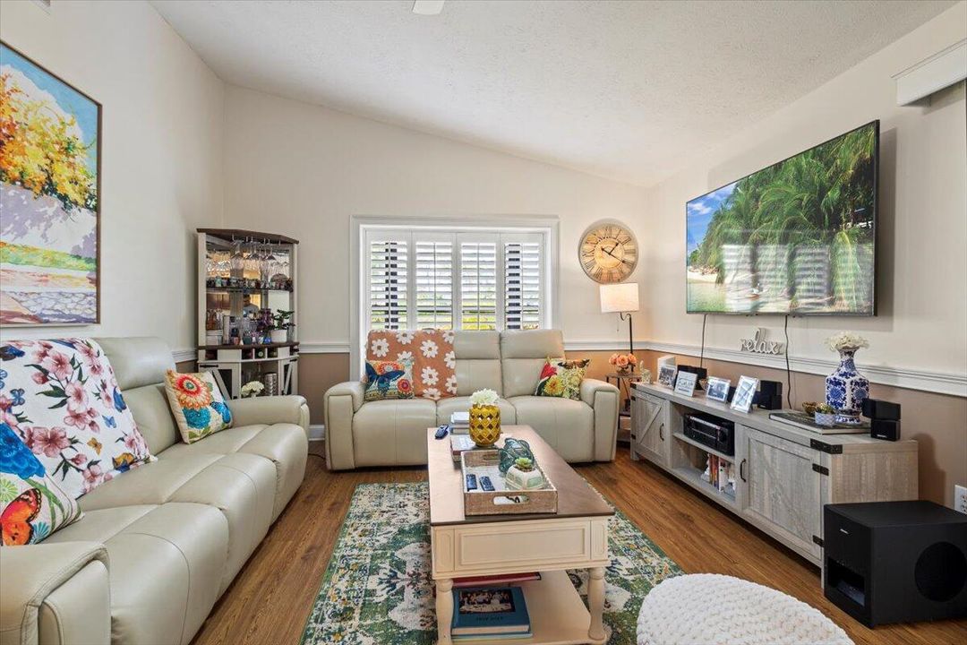 待售: $439,888 (3 贝兹, 2 浴室, 1984 平方英尺)