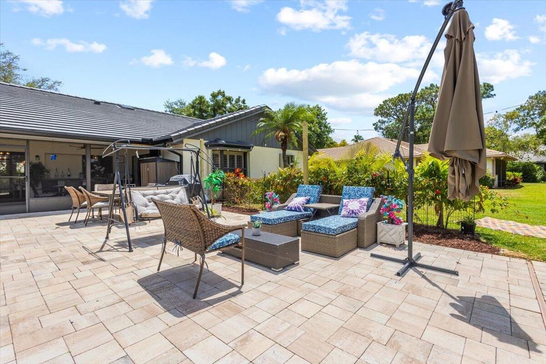 待售: $439,888 (3 贝兹, 2 浴室, 1984 平方英尺)