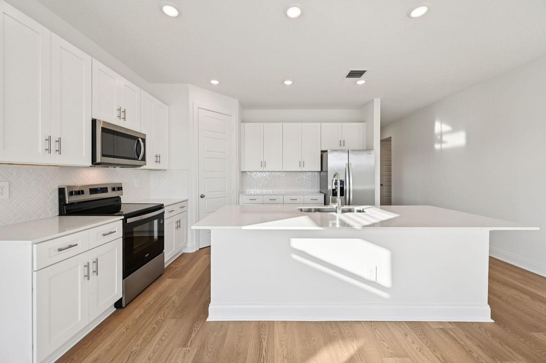 For Sale: $419,030 (4 beds, 2 baths, 1908 Square Feet)