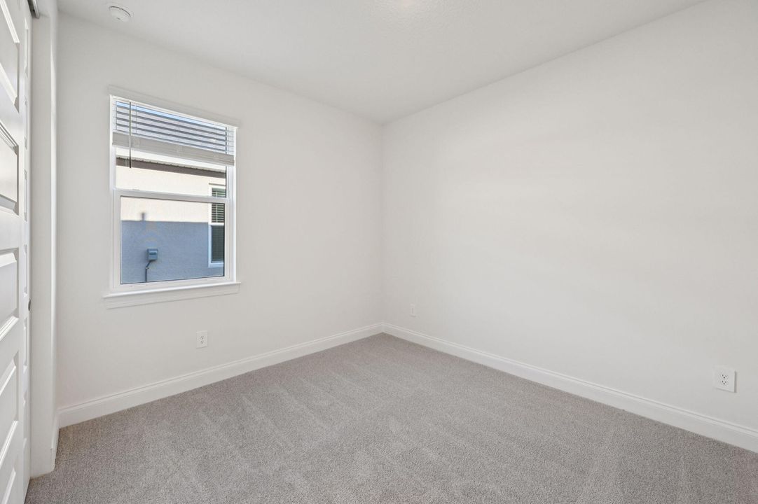 For Sale: $419,030 (4 beds, 2 baths, 1908 Square Feet)