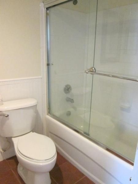 待售: $330,000 (2 贝兹, 2 浴室, 972 平方英尺)