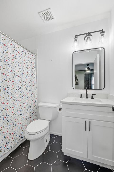 待售: $339,900 (2 贝兹, 2 浴室, 1308 平方英尺)