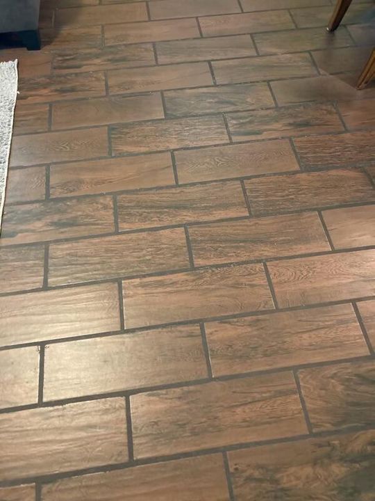 En Venta: $300,900 (3 camas, 2 baños, 1065 Pies cuadrados)