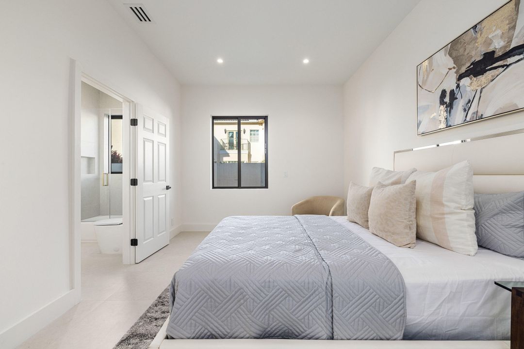 待售: $2,495,000 (4 贝兹, 3 浴室, 2671 平方英尺)