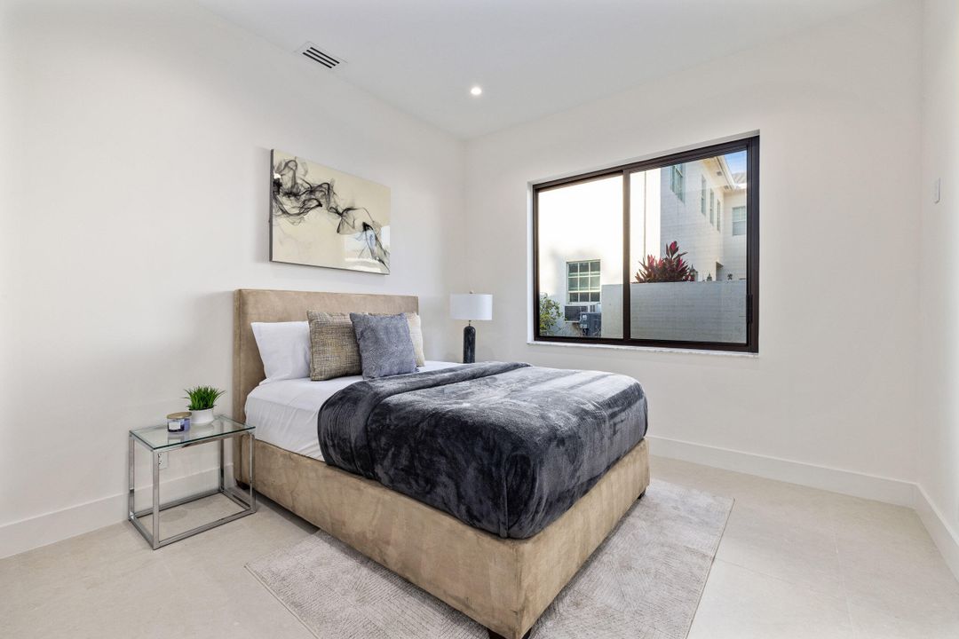 待售: $2,495,000 (4 贝兹, 3 浴室, 2671 平方英尺)