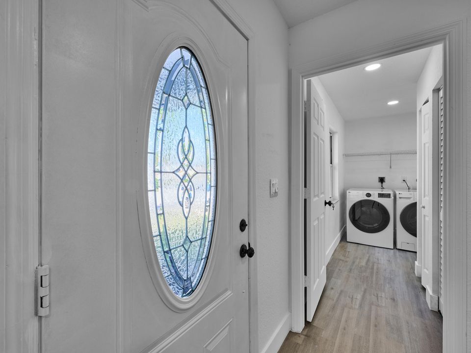 待售: $425,000 (3 贝兹, 2 浴室, 1667 平方英尺)