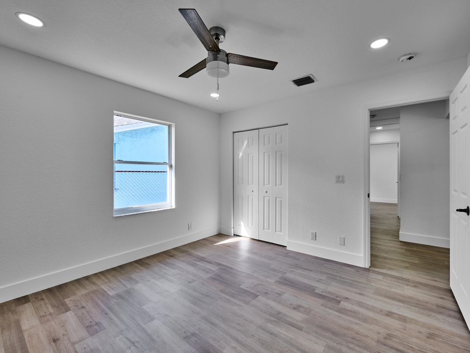 待售: $425,000 (3 贝兹, 2 浴室, 1667 平方英尺)