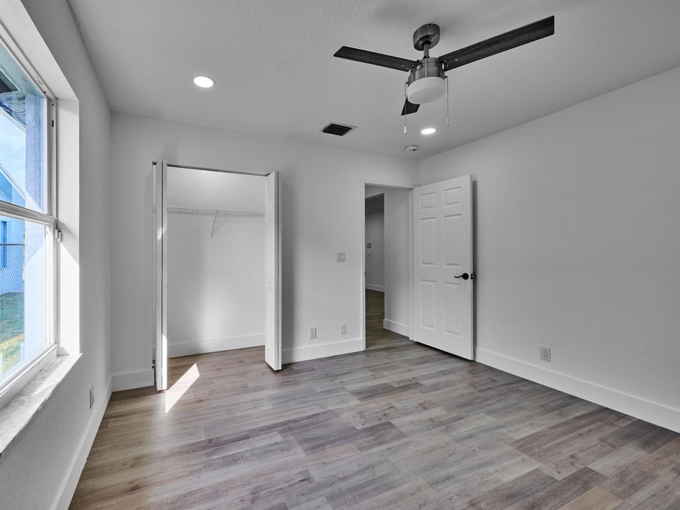 待售: $425,000 (3 贝兹, 2 浴室, 1667 平方英尺)