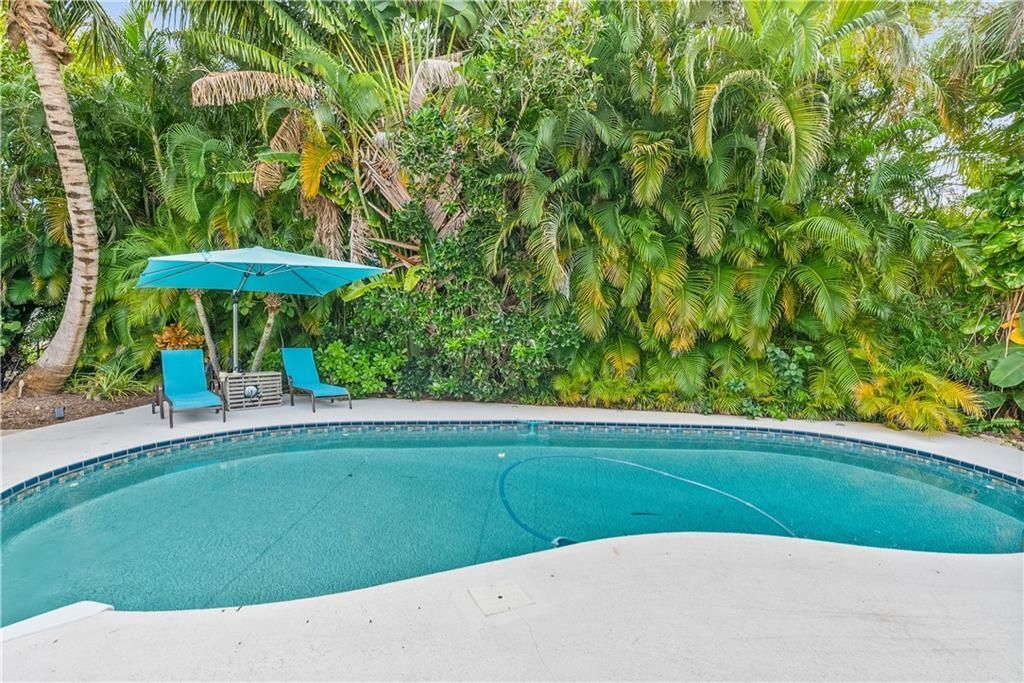 En Venta: $949,000 (4 camas, 3 baños, 2496 Pies cuadrados)