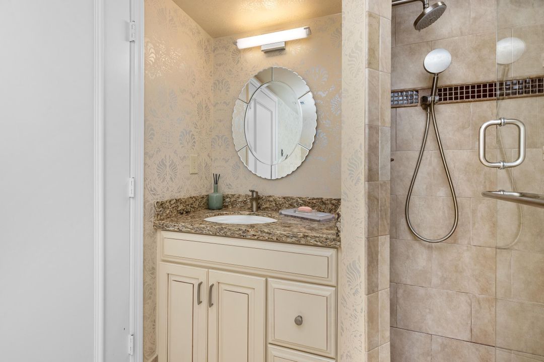 En Venta: $1,275,000 (2 camas, 2 baños, 1706 Pies cuadrados)