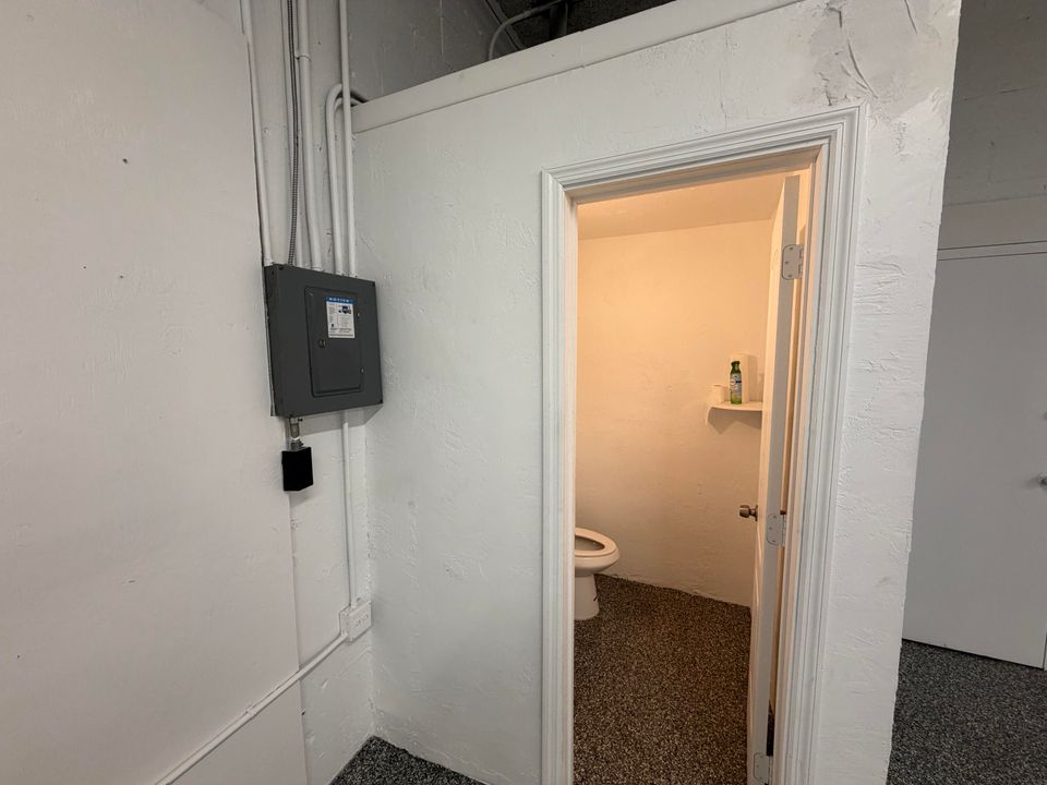 For Sale: $27 (0 beds, 0 baths, 10000 Square Feet)