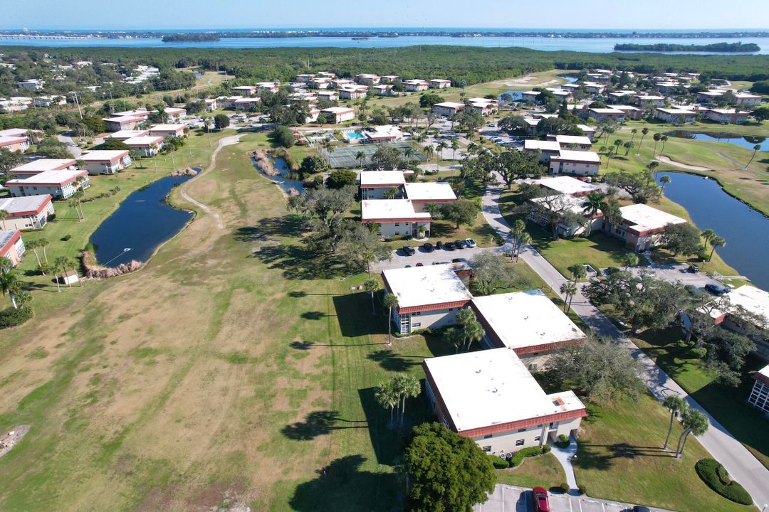 待售: $110,000 (1 贝兹, 1 浴室, 750 平方英尺)