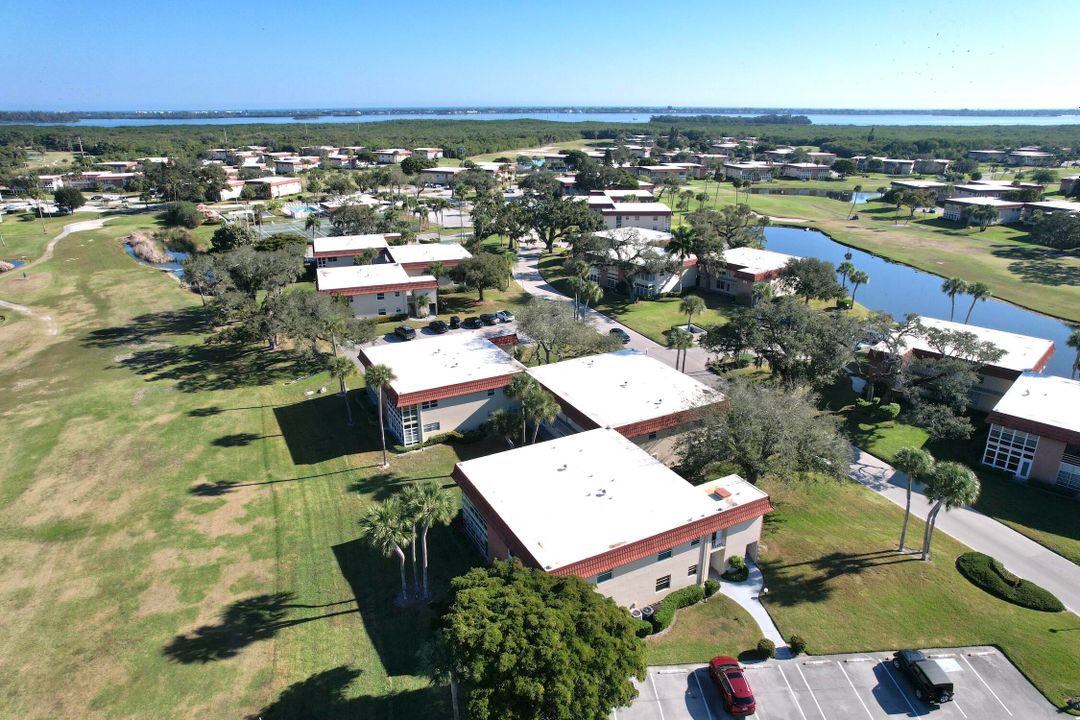 待售: $110,000 (1 贝兹, 1 浴室, 750 平方英尺)