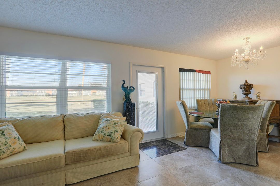 待售: $110,000 (1 贝兹, 1 浴室, 750 平方英尺)