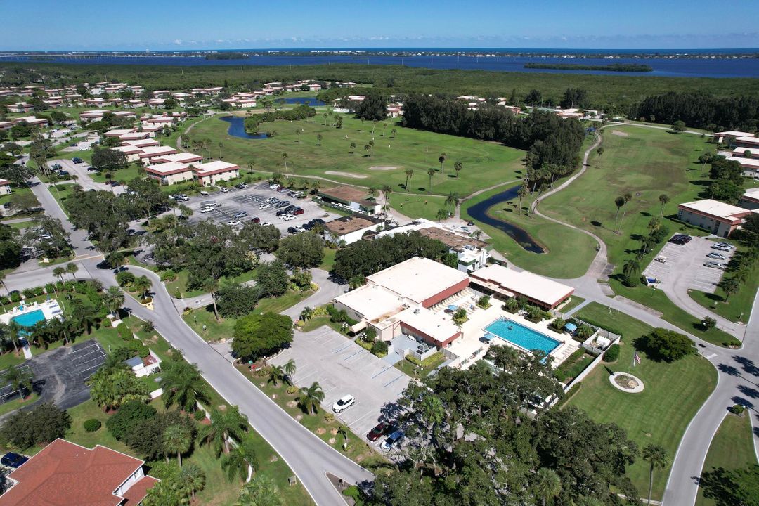 待售: $110,000 (1 贝兹, 1 浴室, 750 平方英尺)