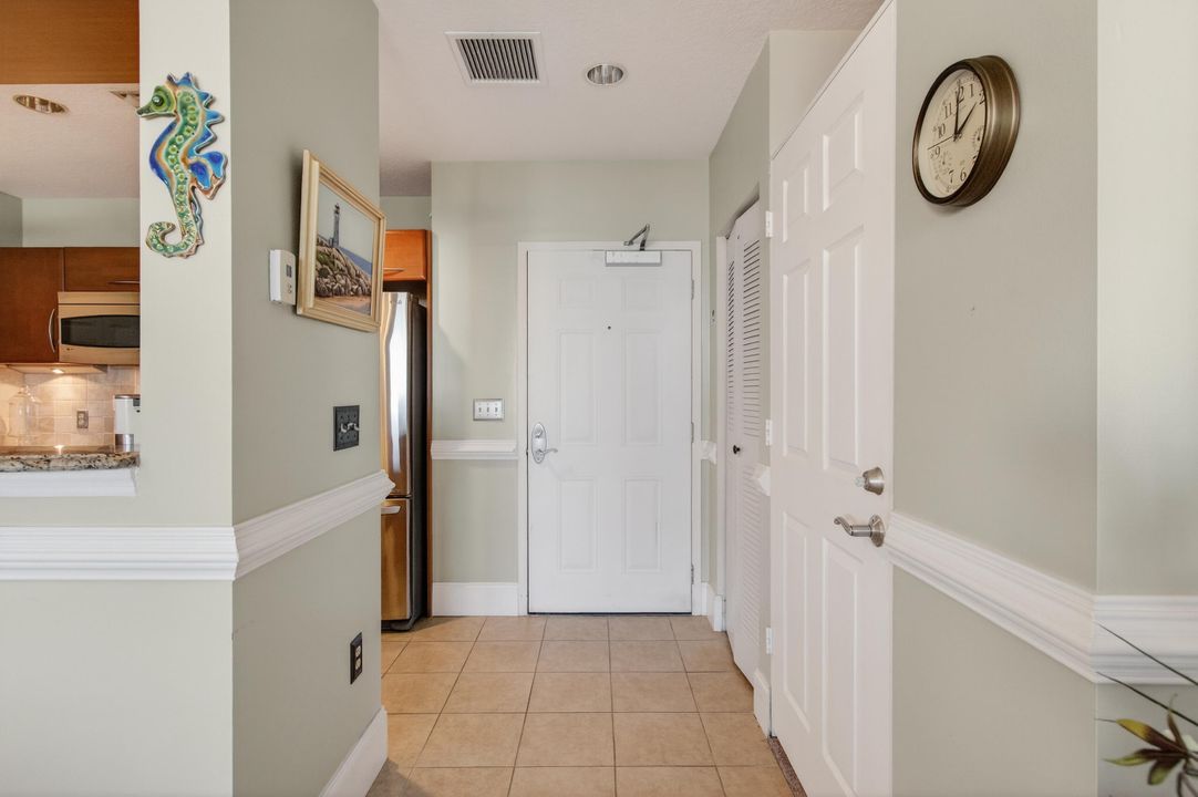 На продажу: $450,000 (3 спален, 2 ванн, 1338 Квадратных фут)