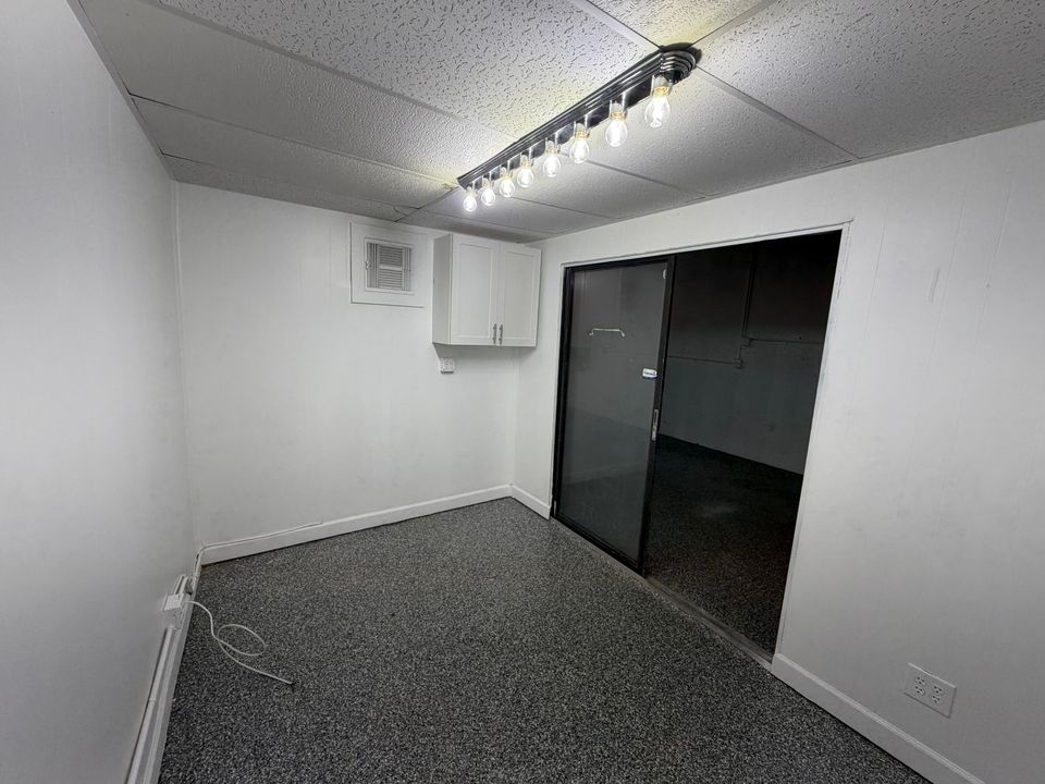 For Sale: $27 (0 beds, 0 baths, 10000 Square Feet)