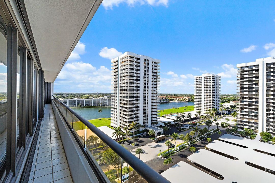 En Renta: $6,450 (2 camas, 2 baños, 2069 Pies cuadrados)