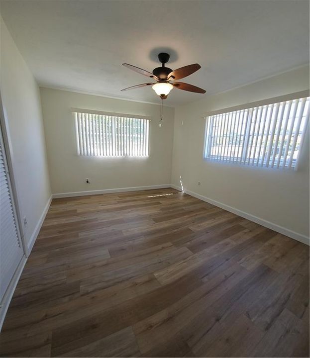 В аренду: $1,800 (2 спален, 1 ванн, 936 Квадратных фут)