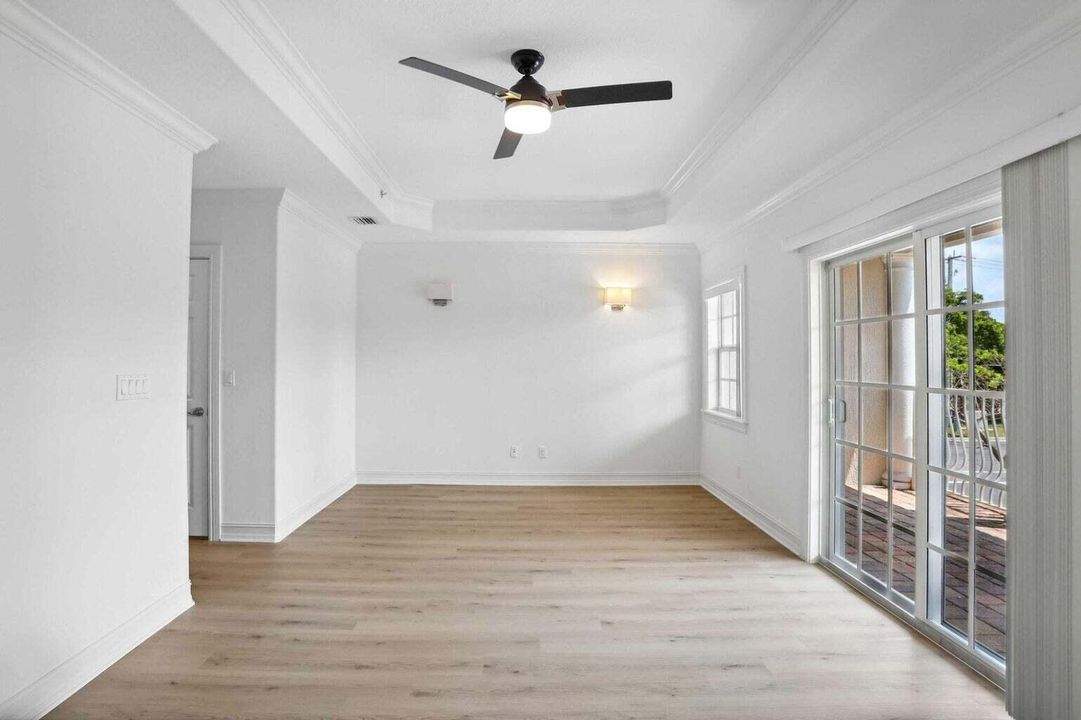 For Rent: $5,200 (3 beds, 3 baths, 3037 Square Feet)