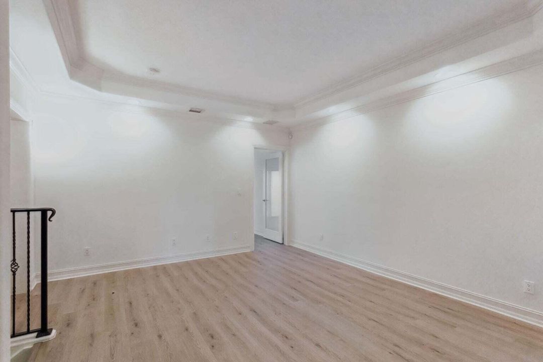 For Rent: $5,200 (3 beds, 3 baths, 3037 Square Feet)