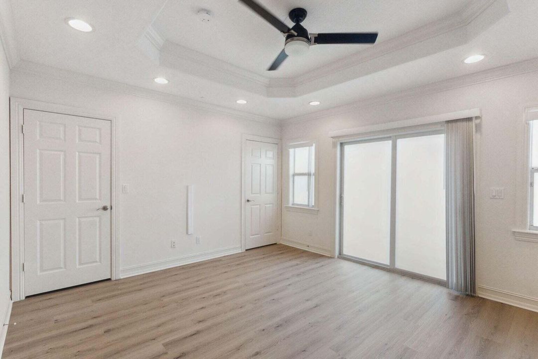 For Rent: $5,200 (3 beds, 3 baths, 3037 Square Feet)