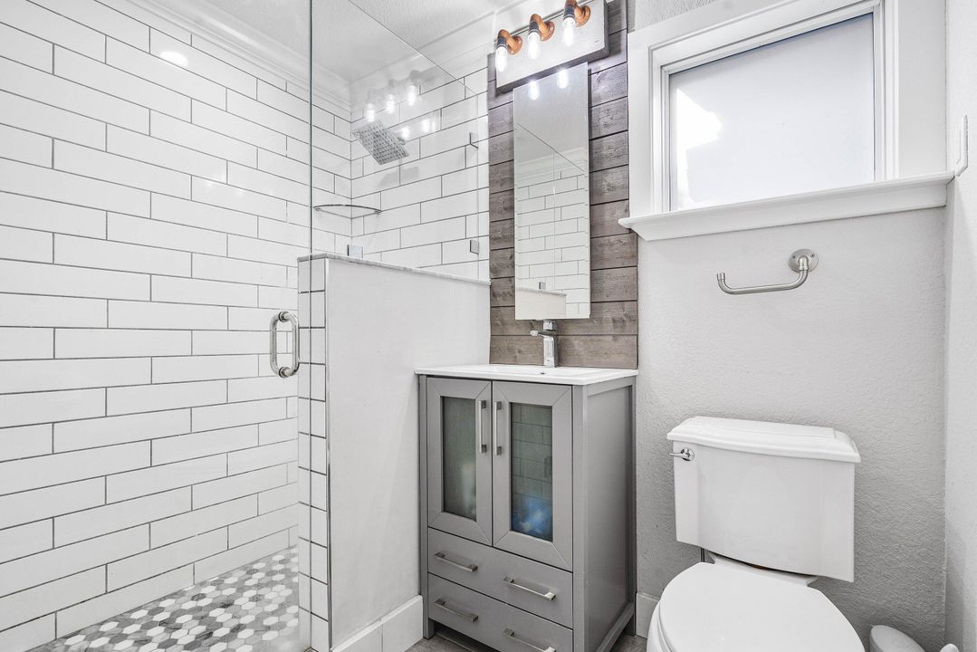 En Venta: $449,000 (2 camas, 2 baños, 1309 Pies cuadrados)