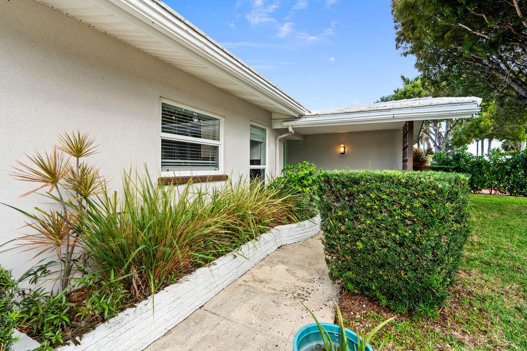 For Sale: $669,000 (3 beds, 2 baths, 1646 Square Feet)