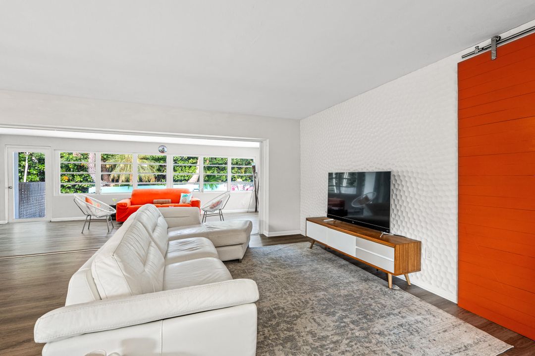 For Sale: $669,000 (3 beds, 2 baths, 1646 Square Feet)