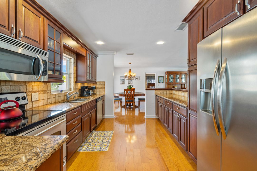 For Rent: $14,000 (3 beds, 2 baths, 2020 Square Feet)