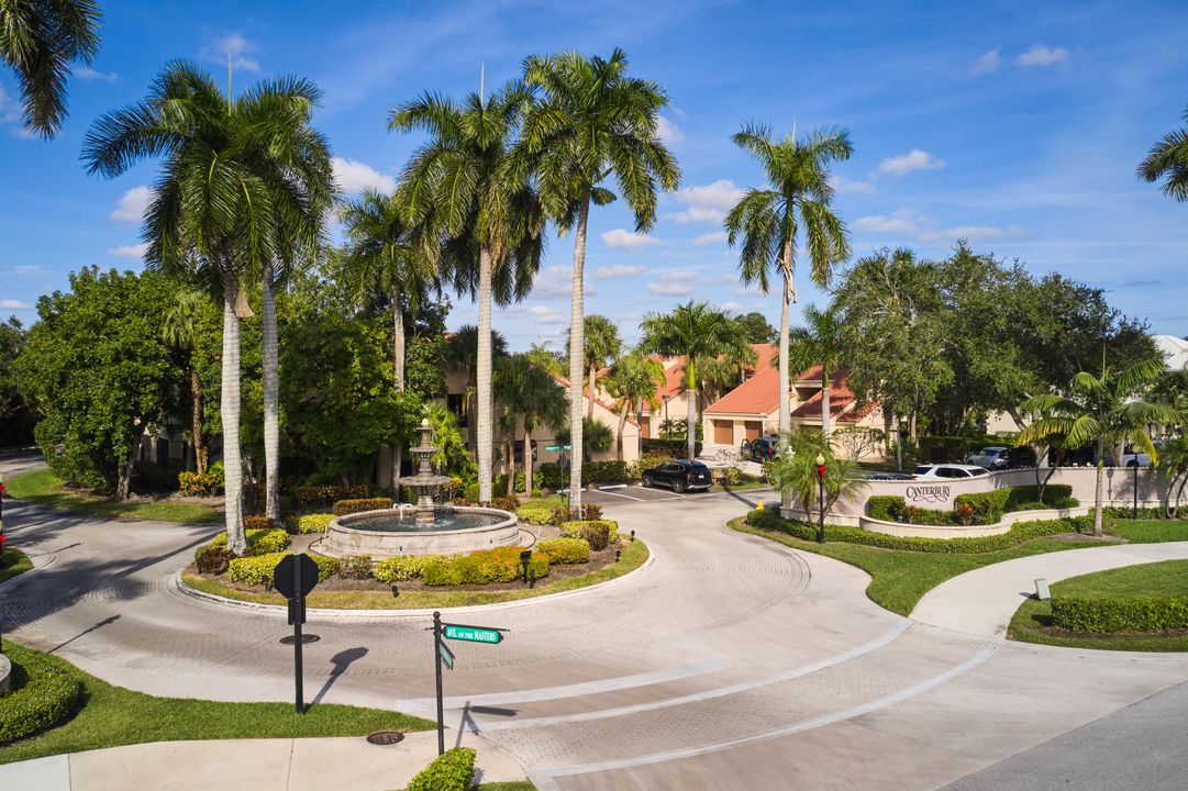 For Sale: $350,000 (2 beds, 2 baths, 1340 Square Feet)