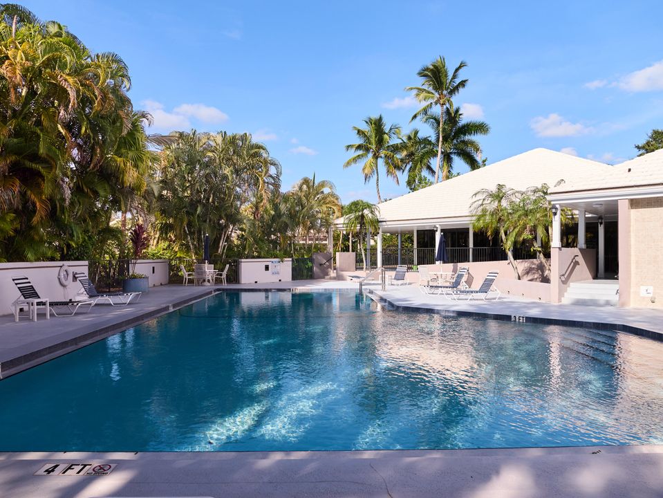 For Sale: $350,000 (2 beds, 2 baths, 1340 Square Feet)